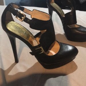 Michael Kors women’s shoes size 8